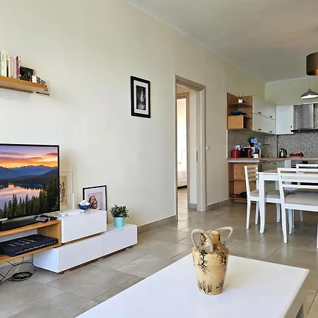 Happy Vincent - 270 /w Sea View Balcony - Happy Apartment Sarande